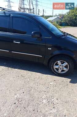 Минивэн Hyundai Trajet 2007 в 