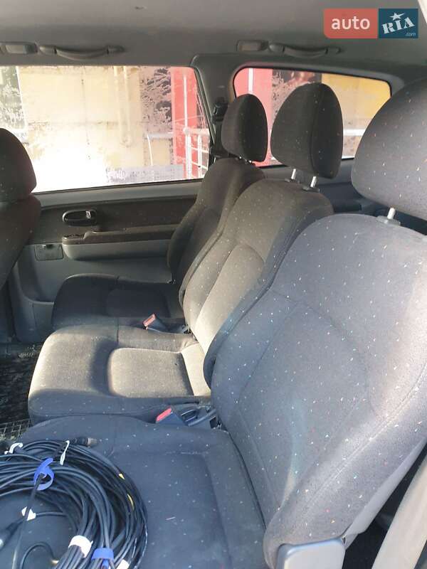 Минивэн Hyundai Trajet 2003 в Черновцах