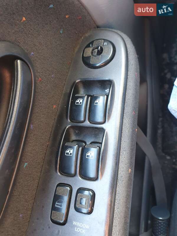 Минивэн Hyundai Trajet 2003 в Черновцах