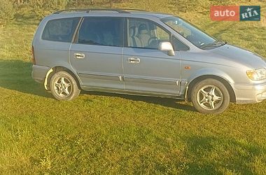 Минивэн Hyundai Trajet 2004 в Почаеве