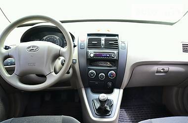 Внедорожник / Кроссовер Hyundai Tucson 2004 в Конотопе