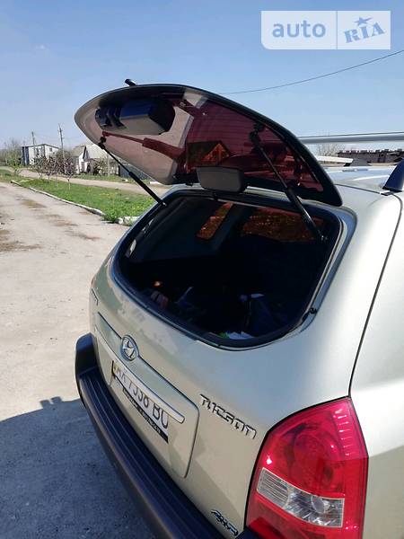 Позашляховик / Кросовер Hyundai Tucson 2008 в Первомайську