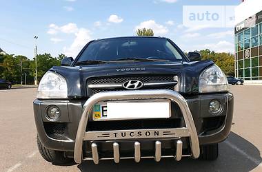 Позашляховик / Кросовер Hyundai Tucson 2006 в Миколаєві