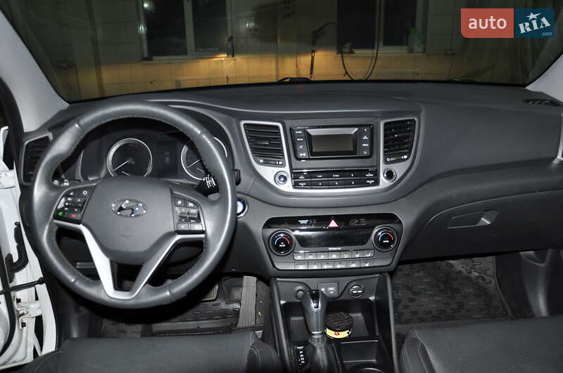 Внедорожник / Кроссовер Hyundai Tucson 2016 в Одессе