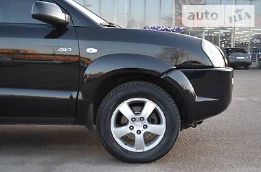 Позашляховик / Кросовер Hyundai Tucson 2008 в 