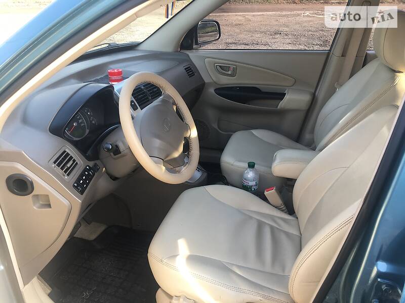 Позашляховик / Кросовер Hyundai Tucson 2006 в Львові
