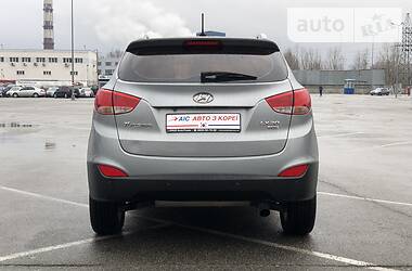Позашляховик / Кросовер Hyundai Tucson 2011 в 