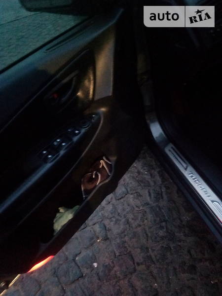 Позашляховик / Кросовер Hyundai Tucson 2008 в Тернополі