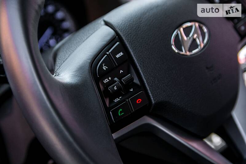 Позашляховик / Кросовер Hyundai Tucson 2016 в Вінниці фото 15 Позашляховик / Кросовер Hyundai Tucson 2016 в Вінниці