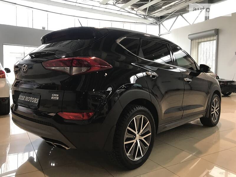 Позашляховик / Кросовер Hyundai Tucson 2015 в Одесі