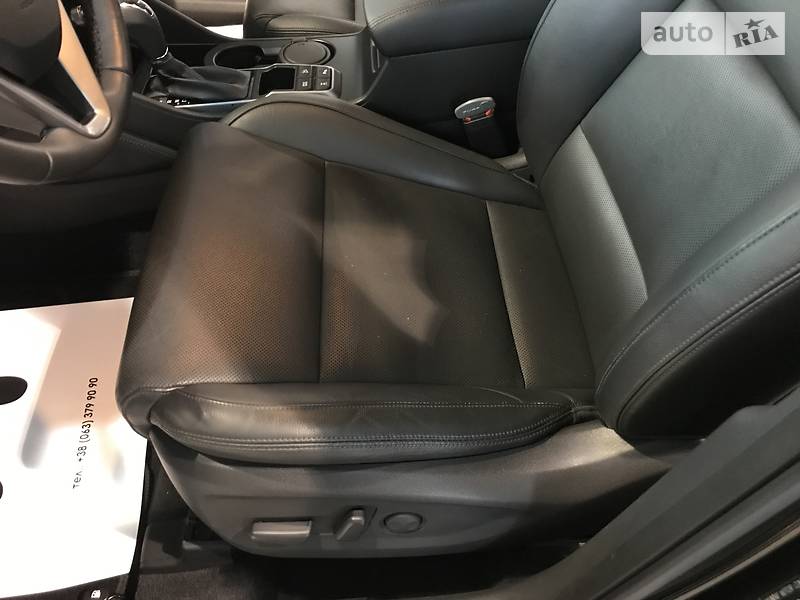 Позашляховик / Кросовер Hyundai Tucson 2015 в Одесі