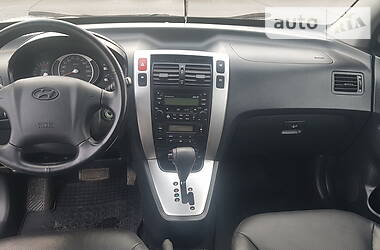 Позашляховик / Кросовер Hyundai Tucson 2007 в 