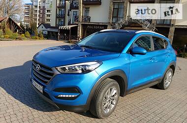 Внедорожник / Кроссовер Hyundai Tucson 2015 в Ивано-Франковске