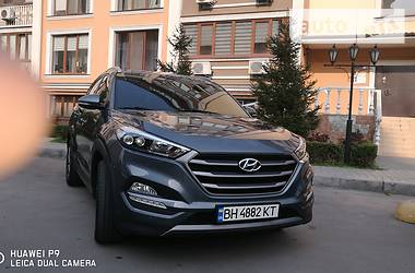 Внедорожник / Кроссовер Hyundai Tucson 2015 в Одессе