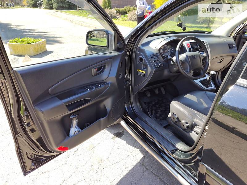 Позашляховик / Кросовер Hyundai Tucson 2007 в Кривому Розі фото 37 Позашляховик / Кросовер Hyundai Tucson 2007 в Кривому Розі