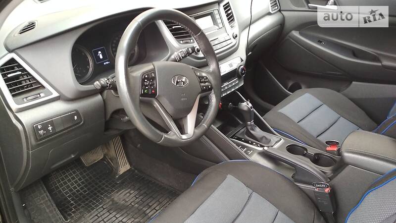 Позашляховик / Кросовер Hyundai Tucson 2016 в Миколаєві