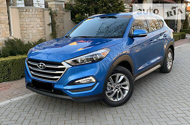 Позашляховик / Кросовер Hyundai Tucson 2017 в 