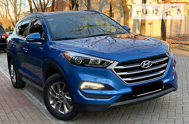 Позашляховик / Кросовер Hyundai Tucson 2017 в 