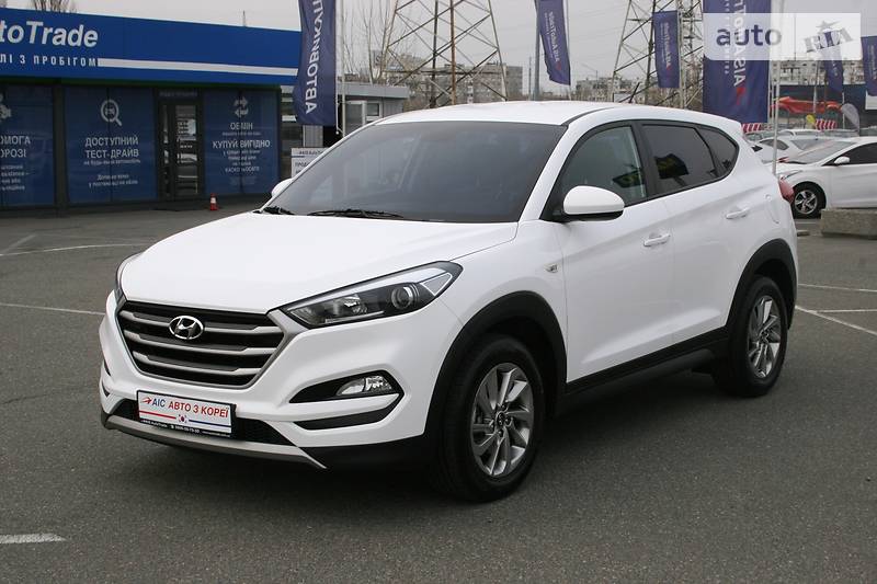 Позашляховик / Кросовер Hyundai Tucson 2015 в 