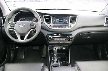 Позашляховик / Кросовер Hyundai Tucson 2015 в 