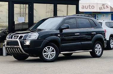 Позашляховик / Кросовер Hyundai Tucson 2011 в 