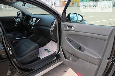 Внедорожник / Кроссовер Hyundai Tucson 2018 в 