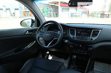Внедорожник / Кроссовер Hyundai Tucson 2018 в 