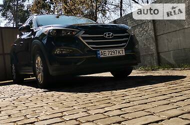 Внедорожник / Кроссовер Hyundai Tucson 2016 в Днепре