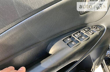 Внедорожник / Кроссовер Hyundai Tucson 2007 в 