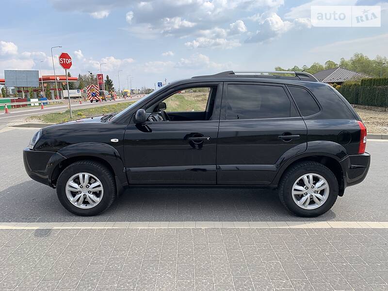 Позашляховик / Кросовер Hyundai Tucson 2008 в Стрию