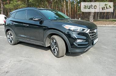 Внедорожник / Кроссовер Hyundai Tucson 2016 в Сумах