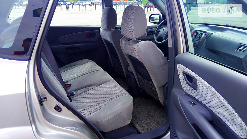 Позашляховик / Кросовер Hyundai Tucson 2004 в Харкові