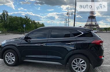 Внедорожник / Кроссовер Hyundai Tucson 2018 в Харькове