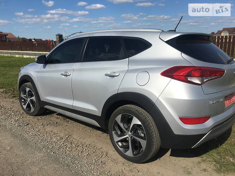 Позашляховик / Кросовер Hyundai Tucson 2017 в Луцьку