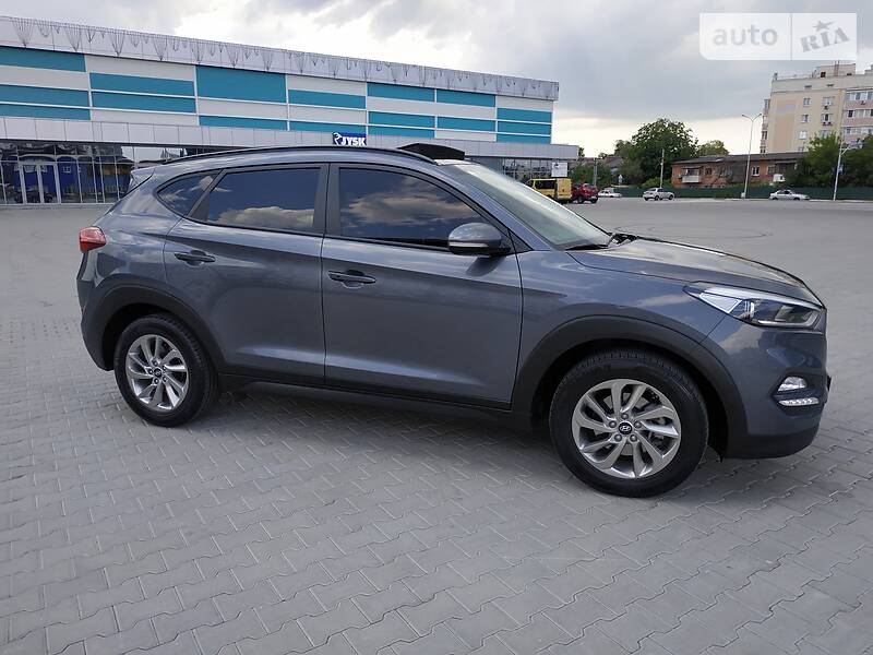 Внедорожник / Кроссовер Hyundai Tucson 2016 в Киеве