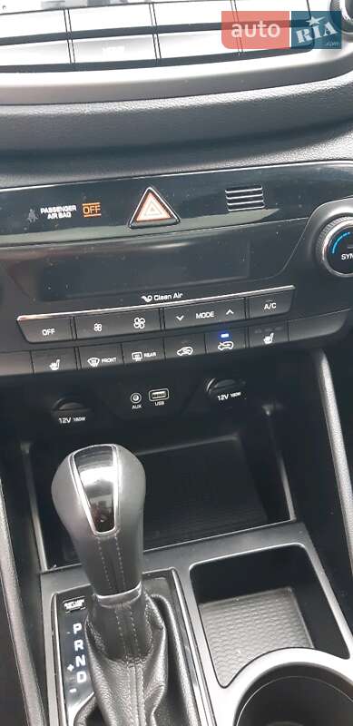 Внедорожник / Кроссовер Hyundai Tucson 2018 в Брошневе-Осаде