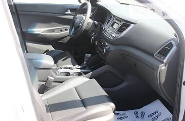 Внедорожник / Кроссовер Hyundai Tucson 2015 в Киеве