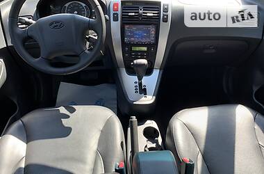 Позашляховик / Кросовер Hyundai Tucson 2007 в 
