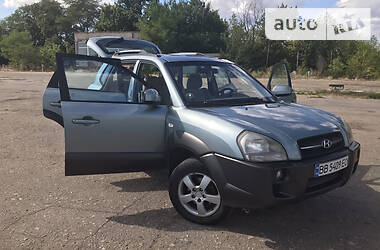 Внедорожник / Кроссовер Hyundai Tucson 2005 в Троицком