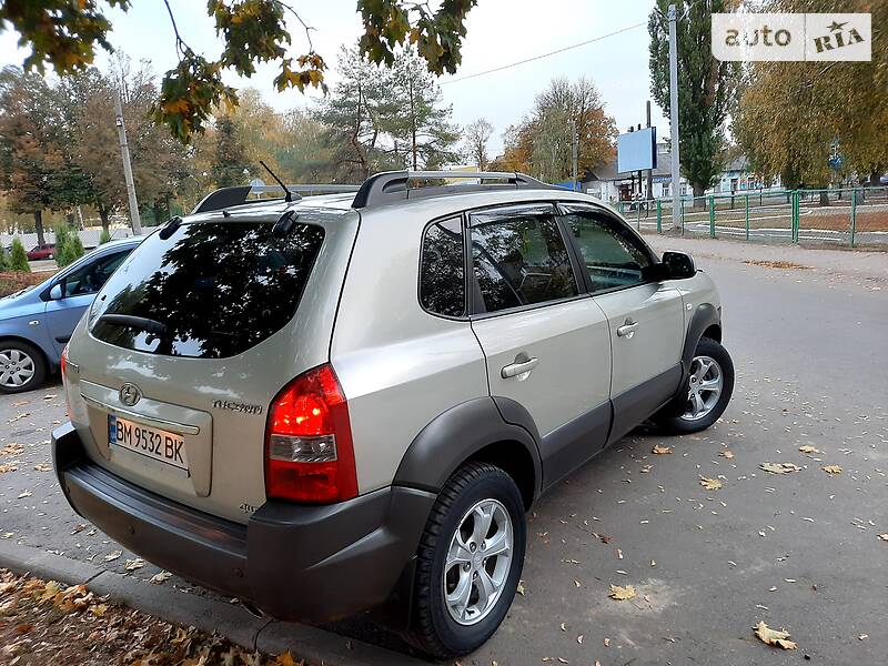 Внедорожник / Кроссовер Hyundai Tucson 2010 в Сумах