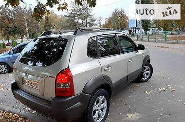 Внедорожник / Кроссовер Hyundai Tucson 2010 в Сумах