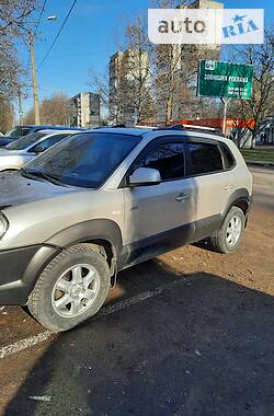 Позашляховик / Кросовер Hyundai Tucson 2005 в Одесі