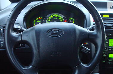 Внедорожник / Кроссовер Hyundai Tucson 2008 в Чернигове