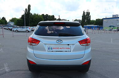 Позашляховик / Кросовер Hyundai Tucson 2015 в Харкові