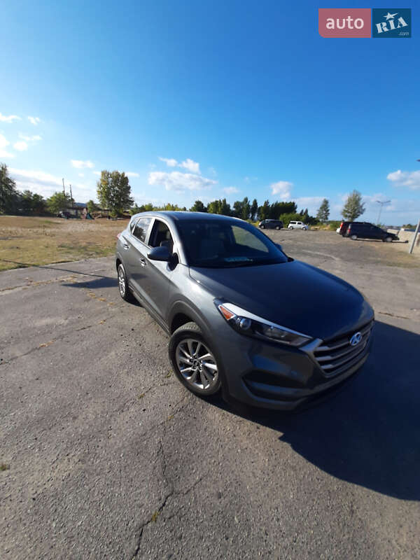 Внедорожник / Кроссовер Hyundai Tucson 2017 в Черкассах