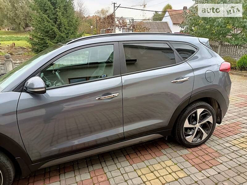 Внедорожник / Кроссовер Hyundai Tucson 2016 в Львове фото 3 Внедорожник / Кроссовер Hyundai Tucson 2016 в Львове