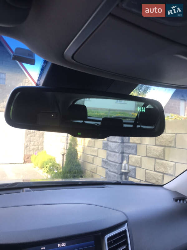 Внедорожник / Кроссовер Hyundai Tucson 2016 в Камне-Каширском