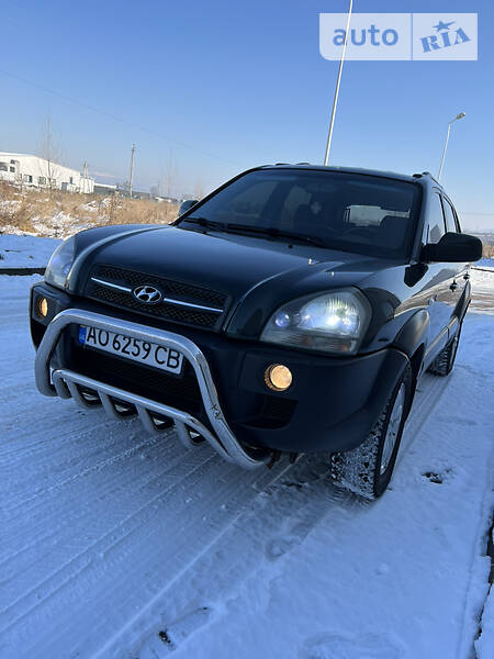 Внедорожник / Кроссовер Hyundai Tucson 2006 в Хусте