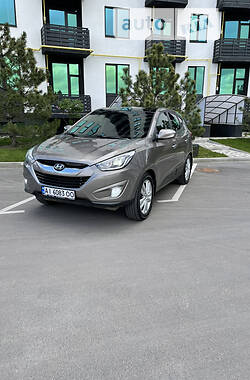 Позашляховик / Кросовер Hyundai Tucson 2013 в Києві