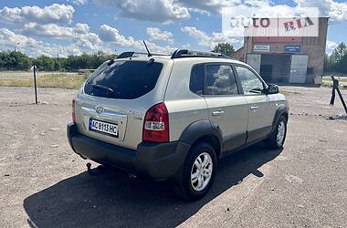 Позашляховик / Кросовер Hyundai Tucson 2007 в Луцьку